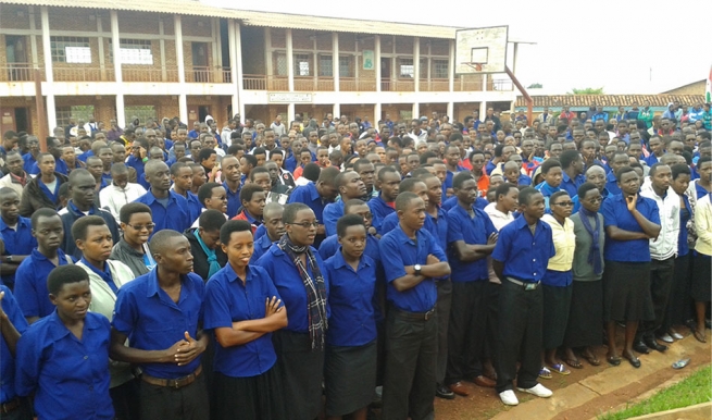 Burundi – “En favor de las mujeres”: Solidaridad Don Bosco