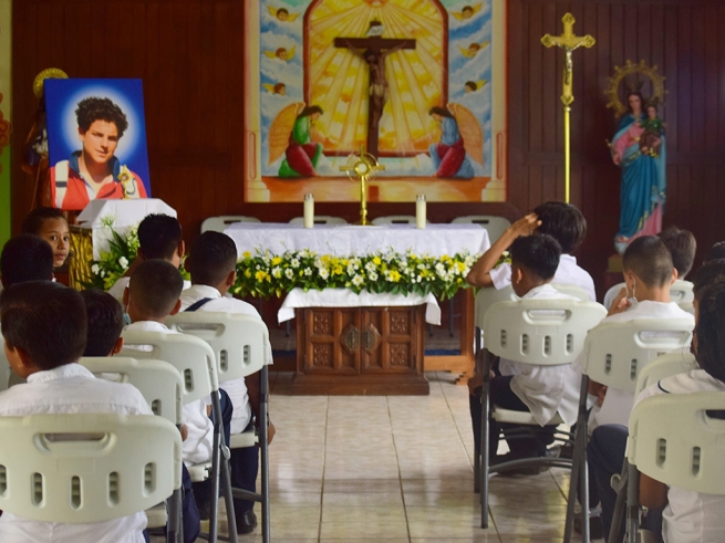 Nicaragua – Visita della reliquia del Beato Carlo Acutis presso il centro “Anexa San Juan Bosco”