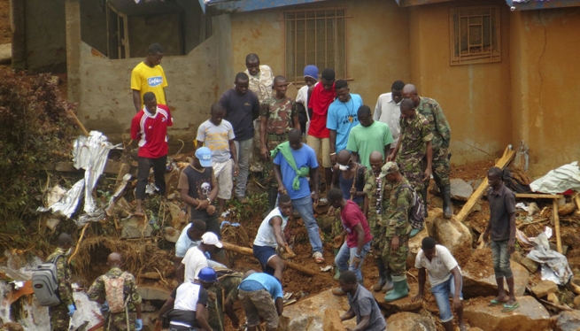 Serra Leoa – Chuvas, inundações, mortos, desaparecidos: ‘Don Bosco Fambul’ acolhe pequenos necessitados