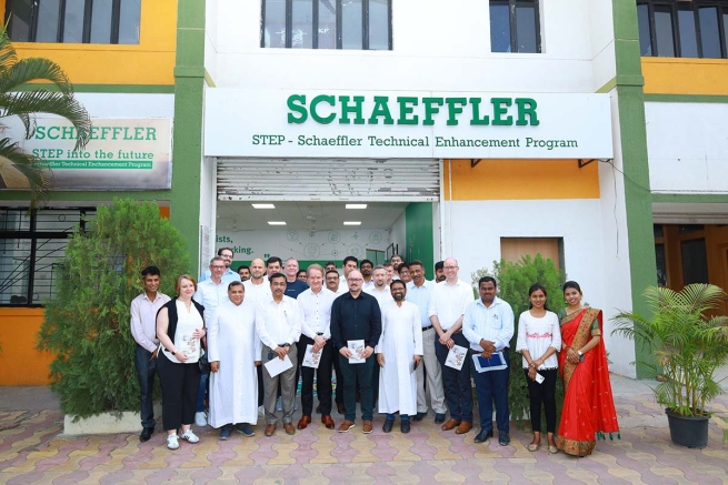 Inde – Inauguration d'un Laboratoire de Formation pour les Véhicules Électriques au centre « Don Bosco » de Chinchwad