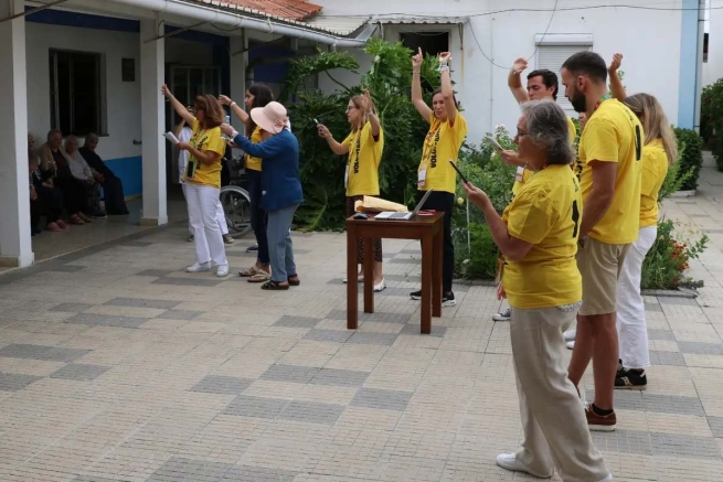 Portogallo – I volontari della GMG hanno visitato 657 istituzioni coinvolgendo quasi 50.000 persone di ospedali, centri diurni, case per anziani e disabili, carceri e senza tetto