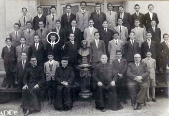 Argentina - Jorge Mario Bergoglio cuando asistía al Colegio Salesiano de Ramos Mejía