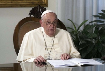 Vatican – Pope Francis urges religious leaders to work together for peace and climate