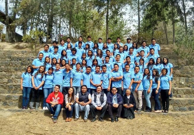 Ecuador - Being a volunteer: a new way of living after their service
