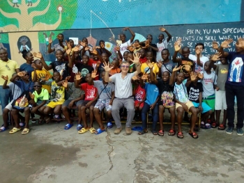 Sierra Leone – Dzieci ulicy z “Don Bosco Fambul” przygotowują się do powrotu do swoich rodzin