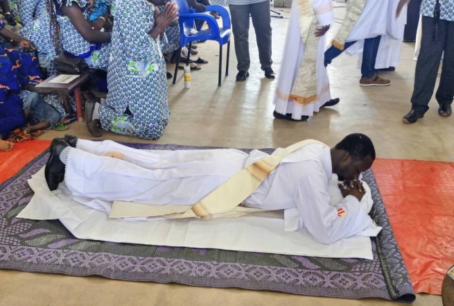 Togo – Ordinazione sacerdotale del salesiano Paulin Sougleman Kolani