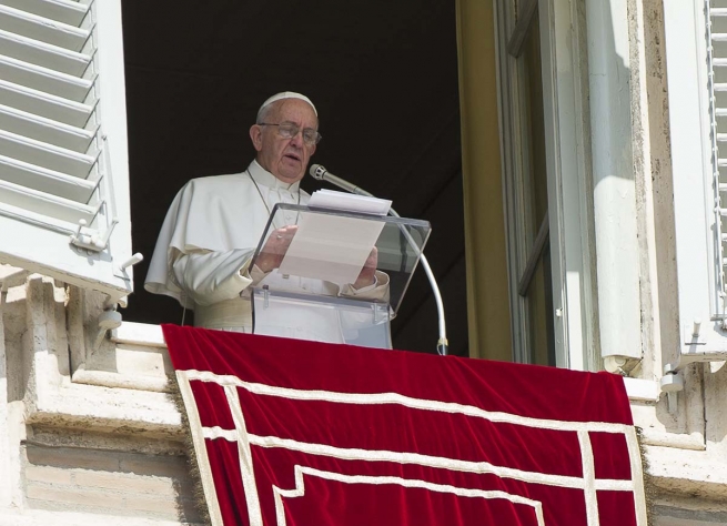 Vaticano – Llamada del Papa Francisco por don Tom Uzhunnalil