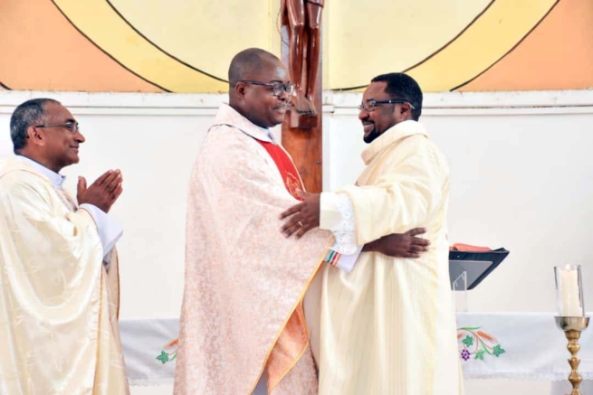 Tanzania - Installation ceremony of the first Superior of the new St Artemides Zatti Province of Tanzania: Fr Emilius Salema