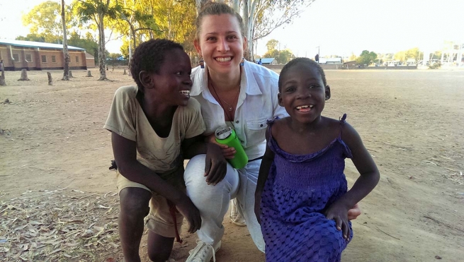 Malawi – “Salir al encuentro de los jóvenes para estar con ellos”: una historia de Muzunga