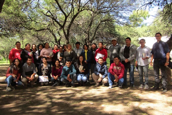 Argentina – Favorire lo sviluppo integrale delle comunità e promuovere la cura della Casa Comune: il progetto “Jóvenes Campesinos”