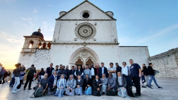 Itália - Retiro dos membros do curso de pastoral missionária em Assis