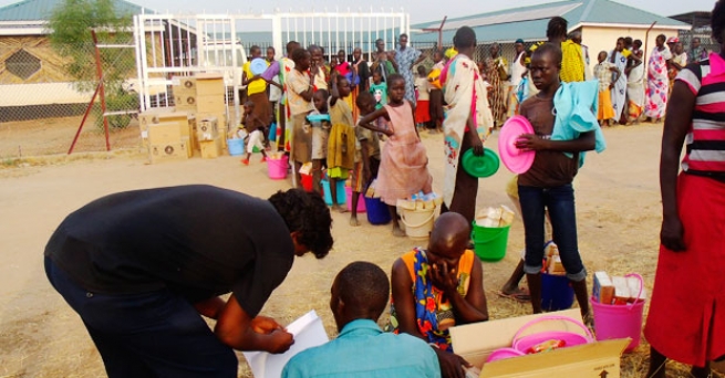 Sud Soudan – S’occuper de milliers de réfugiés, espérant que la trêve tienne