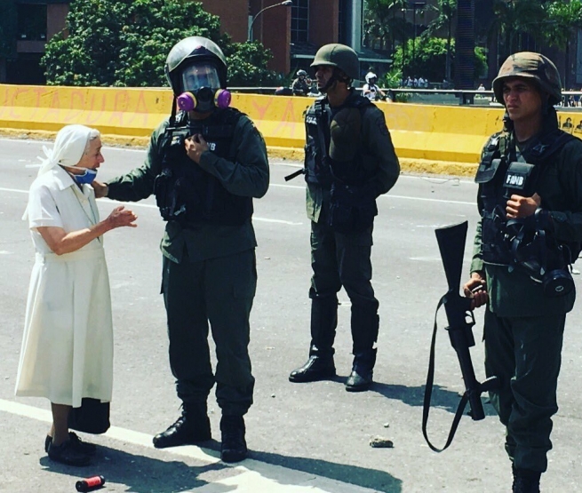 Venezuela – Una Hija de María Auxiliadora: “Si ustedes son venezolanos, nosotros somos venezolanos”