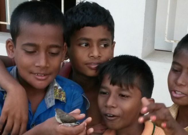 India – Caring for boys with HIV in India - a BOVA volunteer's story