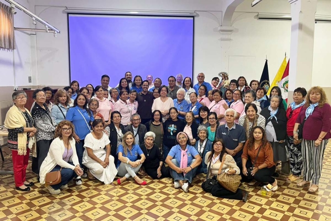 Pérou - Rencontre des membres de l’ADMA : formation, prière et coexistence