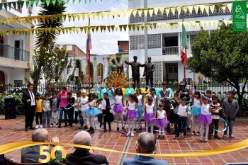 Colombia - Celebración Bodas de Oro   Fundación Servicio Juvenil