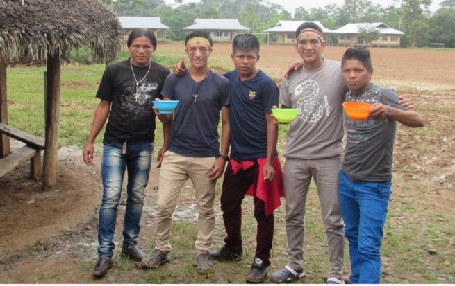 Ecuador – “La mia giornata da giovane salesiano” nelle missioni di Wasakentsa