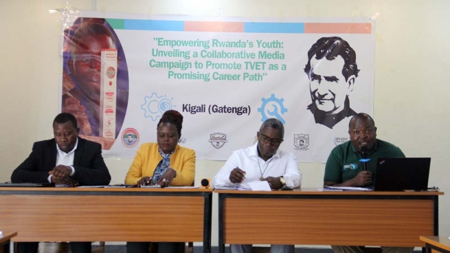 Rwanda – Los Salesianos apoyan la Formación Profesional para preparar a los jóvenes para el futuro en el mercado laboral