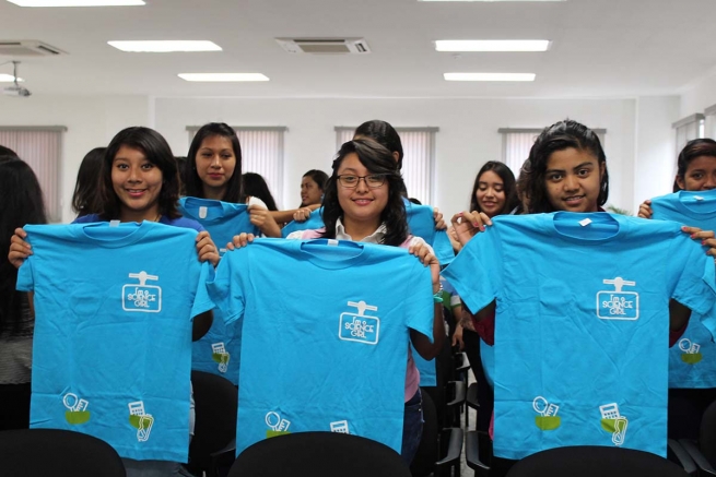 El Salvador – Inaugurado o “Science Girl Camp”: uma aliança entre a Universidade Dom Bosco e a USAID