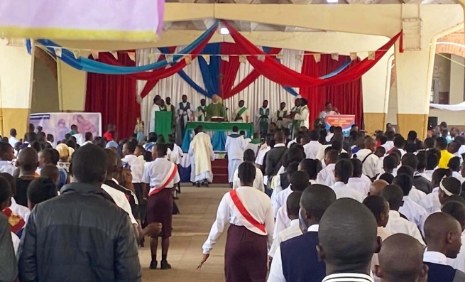 République Démocratique du Congo - La Pastorale Salésienne des Jeunes de la Province AFC mobilise plus de 3 600 jeunes pour l'ouverture officielle de l'Année Pastorale