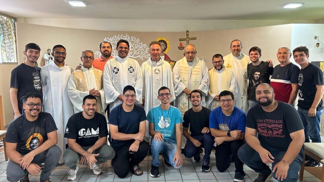Brasile – Noviziato salesiano “São Sebastião” riceve la visita di don Guido Errico