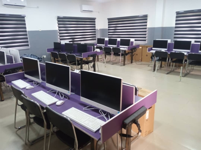 Nigéria – Novo laboratório de informática para o Centro Salesiano de Ibadan