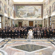 Vaticano – Concerto di Natale in Vaticano 2024: all'Auditorium della Conciliazione gli artisti cantano per 