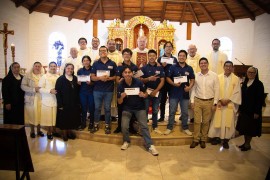 Ecuador - Invio di Volontari Missionari Internazionali: Sette giovani iniziano il loro percorso di obbedienza e di servizio