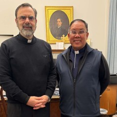 Grèce - Le Conseiller Général pour les Missions en visite de courtoisie à l'Archevêque des Catholiques d'Athènes