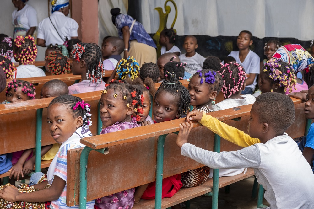 Angola – Una speranza di futuro per i bambini che vivono nelle discariche