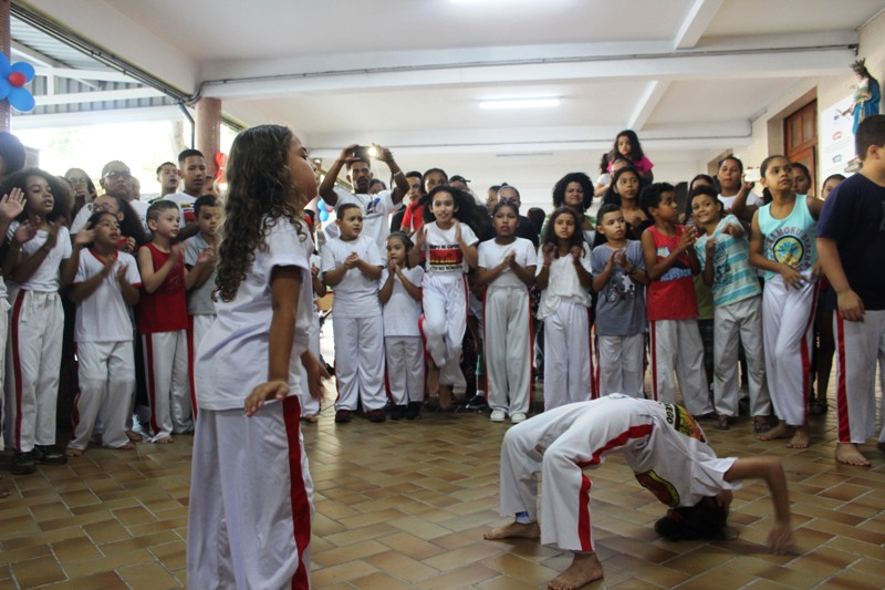 Dança do ventre, folclórica e circular une crianças, jovens e idosos no  Instituto Dom Bosco – Instituto Dom Bosco (Bom Retiro) SP