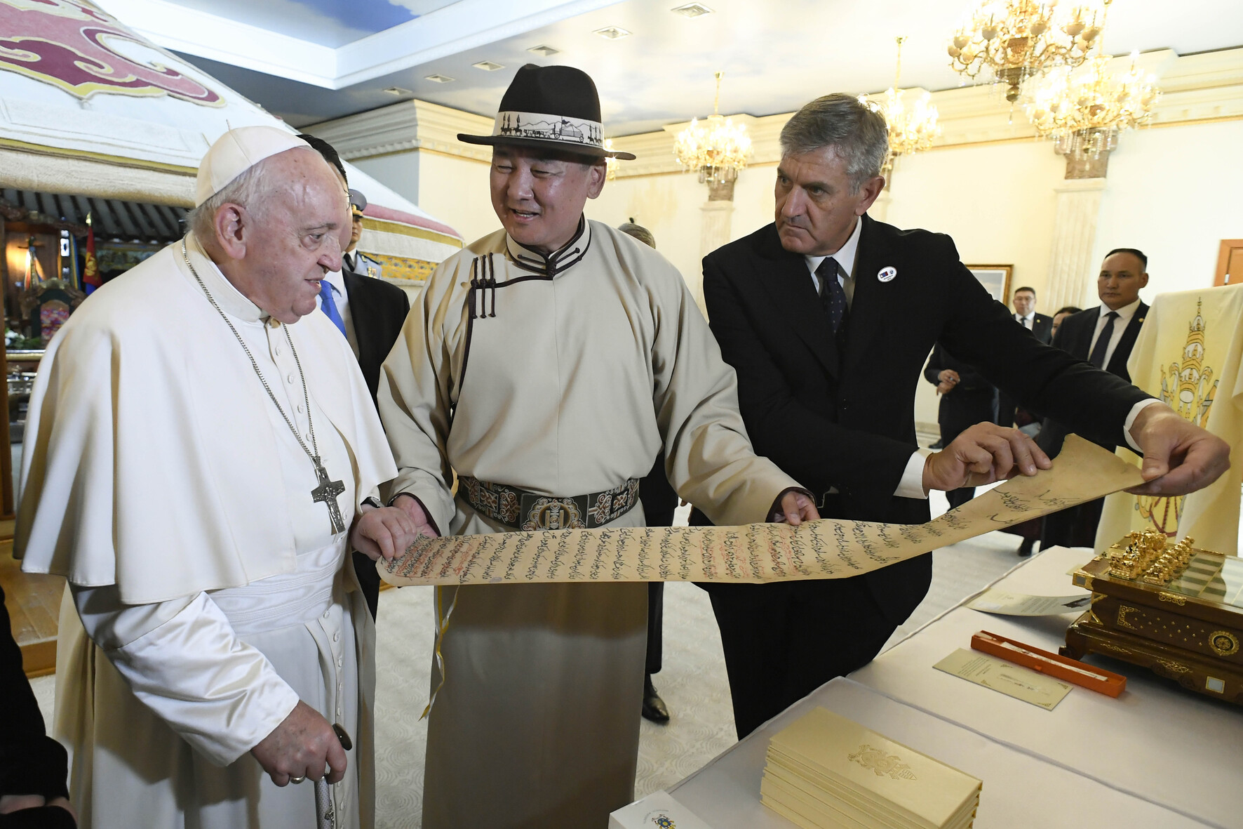 Papa Francisco conclui viagem apostólica à Mongólia