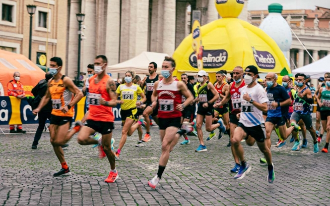 Italia – Il successo, sportivo e solidale, della 13a Corsa dei Santi