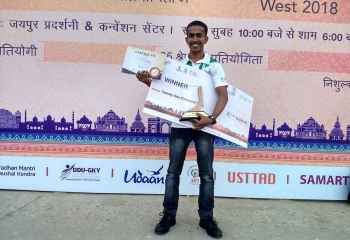 India - Estudiante salesiano gana la medalla de oro en un torneo de habilidades técnicas