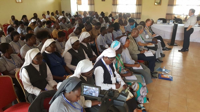 Rwanda – Don Attard al seminario sull’esortazione apostolica “Christus vivit”