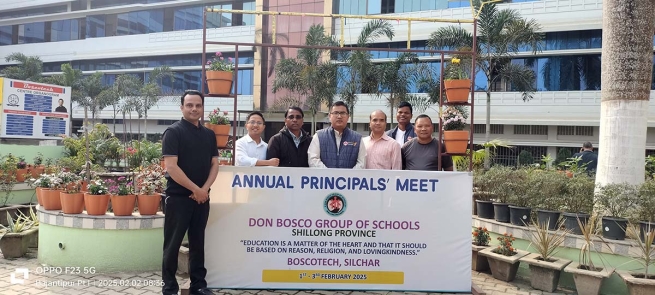 India - Education is a Matter of the Heart: Meeting of School Principals in Shillong