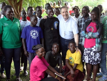 Ouganda - Le Recteur Majeur célèbre la Messe à Palabek « Que Marie Auxiliatrice et Don Bosco bénissent cette mission, maintenant et à l'avenir »