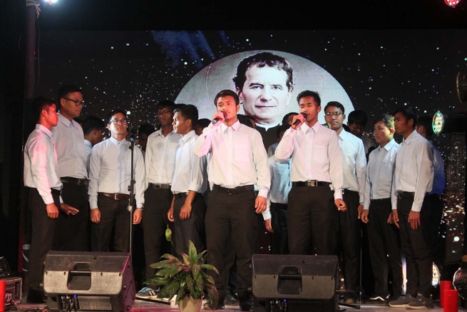 India – I giovani di INS celebrano la festa di Don Bosco con il Gran Finale di “Ka Sur Kynud S-3”