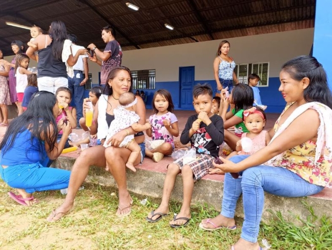 Brasil - Apoyo salesiano a la comunidad yanomami
