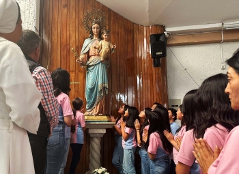 Ecuador - Promoting devotion to Mary Help of Christians at the Santo Tomas Apostol Educational Unit in Riobamba