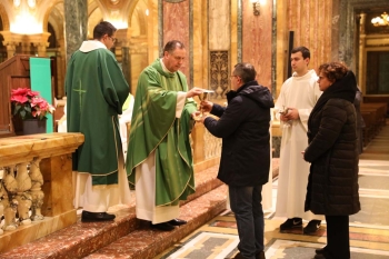 Italie - L'Eucharistie présidée par le Recteur Majeur et la Via Lucis concluent la première journée des XLIes Journées de Spiritualité de la Famille Salésienne