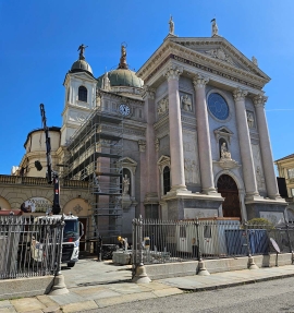 Itália – Iniciados os trabalhos de restauração e conservação das duas torres da Basílica de Maria Auxiliadora em Turim