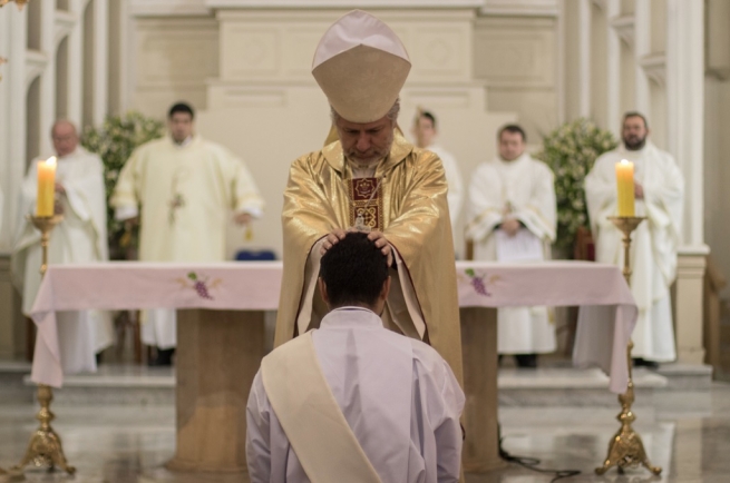 Cile – Ordinazione sacerdotale del salesiano Eduardo Rojas