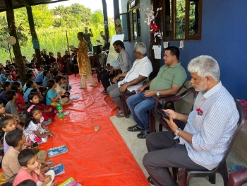 Népal - Le Centre « Don Bosco » de Chhinchu, dans l'ouest du Népal, a pour objectif d'offrir une éducation aux enfants et aux adolescents