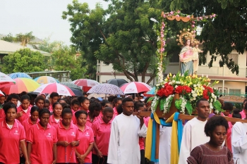 Papúa Nueva Guinea - Fiesta de María Auxiliadora en Boroko Este y Kumgi