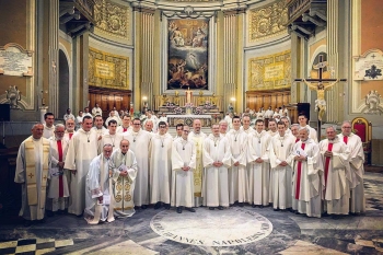 Italie - Première Profession de 13 novices à Genzano