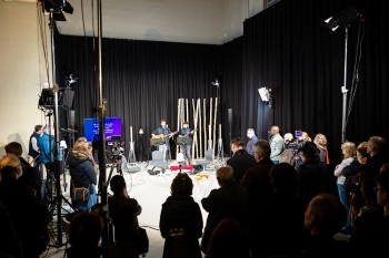 Austria – Apertura de un nuevo estudio de streaming de video “Raum3” en la parroquia de Neuerdberg