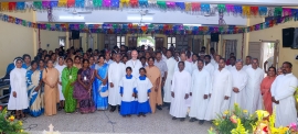 Inde – Célébration du 25e anniversaire de la Province de Tiruchy, avec le Vicaire du Recteur Majeur et les membres de la Famille Salésienne