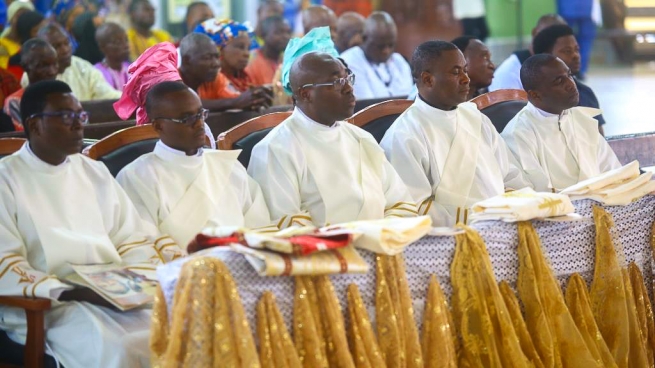 Nigeria - Ordenaciones Sacerdotales y Diaconales