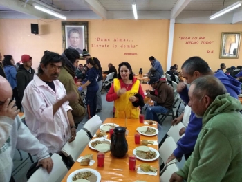 México - Fiesta de San Francisco de Sales en el comedor "Padre Chava"